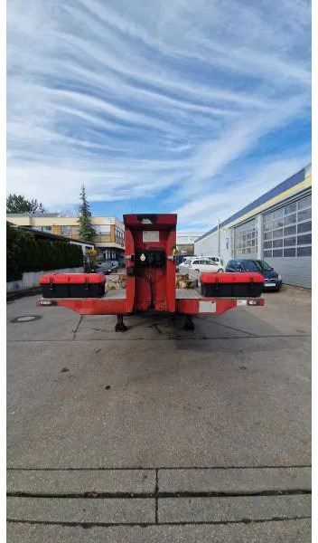 Containertransporter/ Wissellaadbak oplegger Schwarzmüller kurzes 3- Achs Chassis ADR für Chemie Spezialbehäl kurzes 3- Achs Chassis ADR für Chemie Spezialbehälter