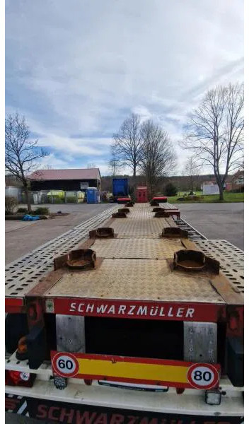 Containertransporter/ Wissellaadbak oplegger Schwarzmüller kurzes 3- Achs Chassis ADR für Chemie Spezialbehäl kurzes 3- Achs Chassis ADR für Chemie Spezialbehälter