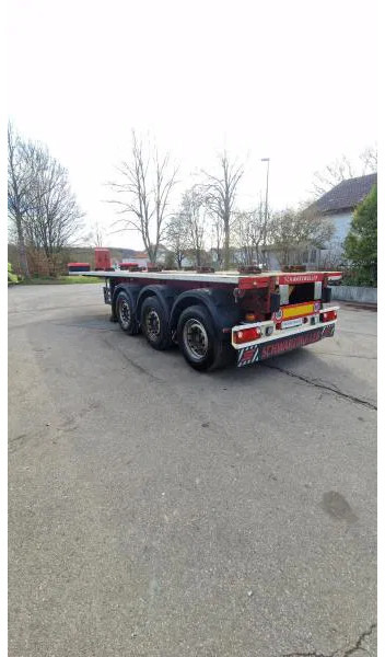 Containertransporter/ Wissellaadbak oplegger Schwarzmüller kurzes 3- Achs Chassis ADR für Chemie Spezialbehäl kurzes 3- Achs Chassis ADR für Chemie Spezialbehälter