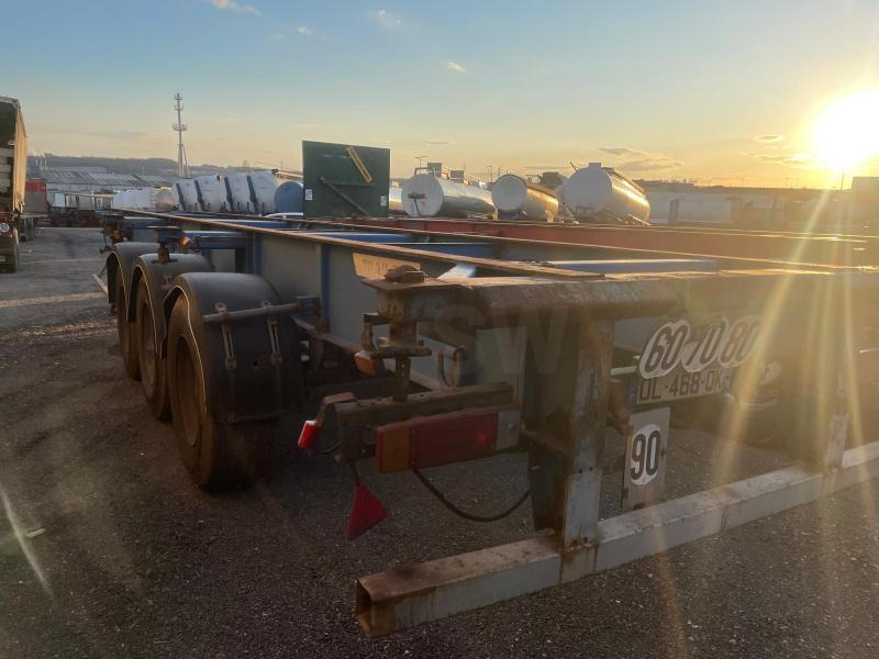 Containertransporter/ Wissellaadbak oplegger Trailor