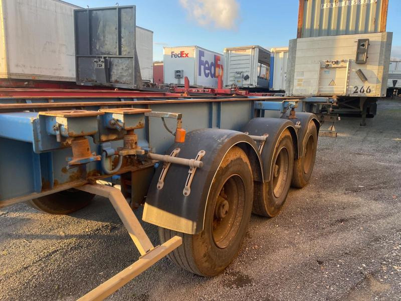 Containertransporter/ Wissellaadbak oplegger Trailor
