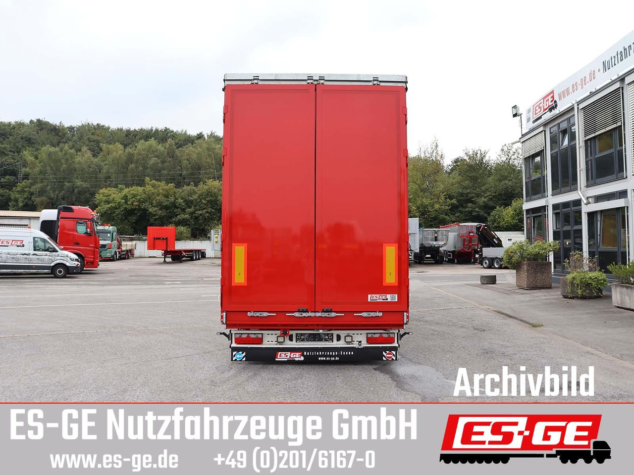 Dieplader oplegger ES-GE 4-Achs-Satteltieflader mit Curtainsider-Aufbau