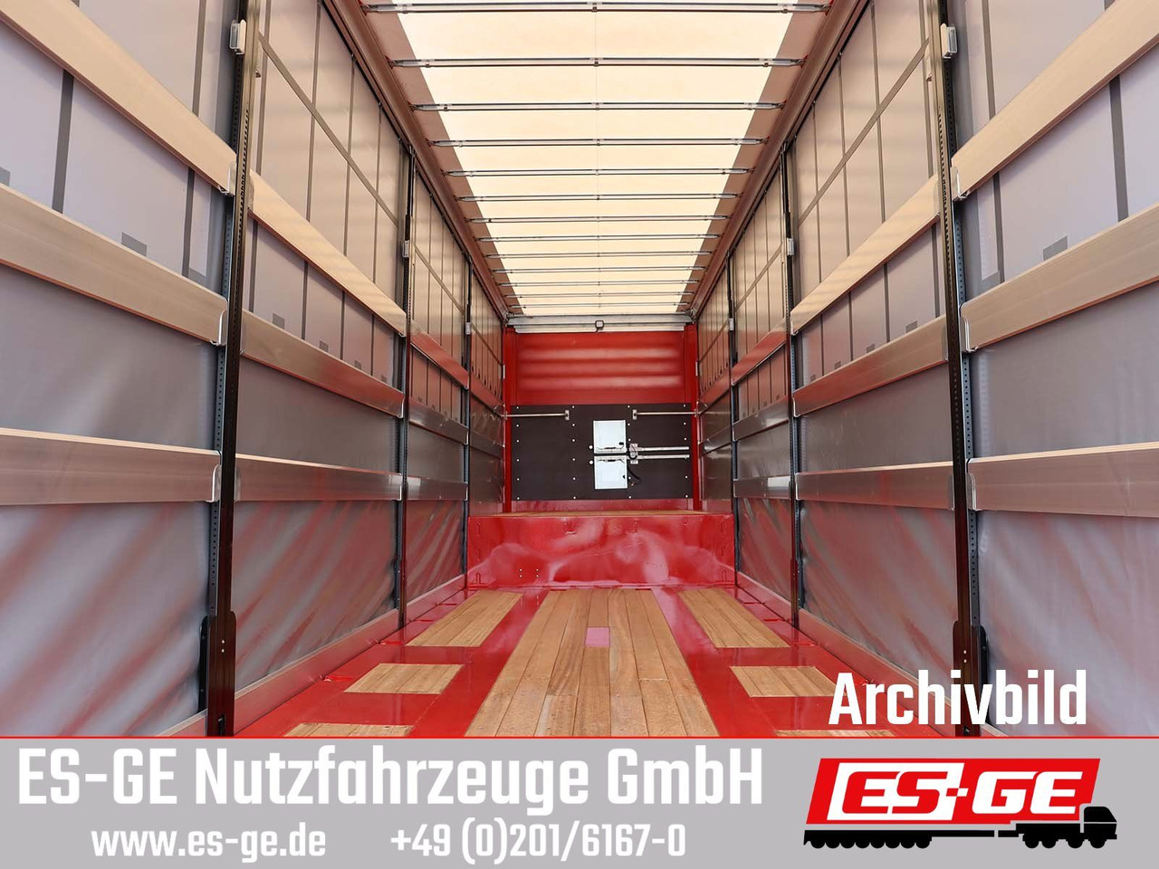Dieplader oplegger ES-GE 4-Achs-Satteltieflader mit Curtainsider-Aufbau