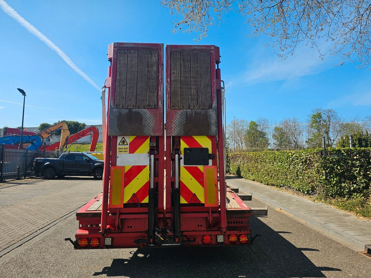 Dieplader oplegger Kässbohrer LB3E Semie Tieflader Mit Rampen