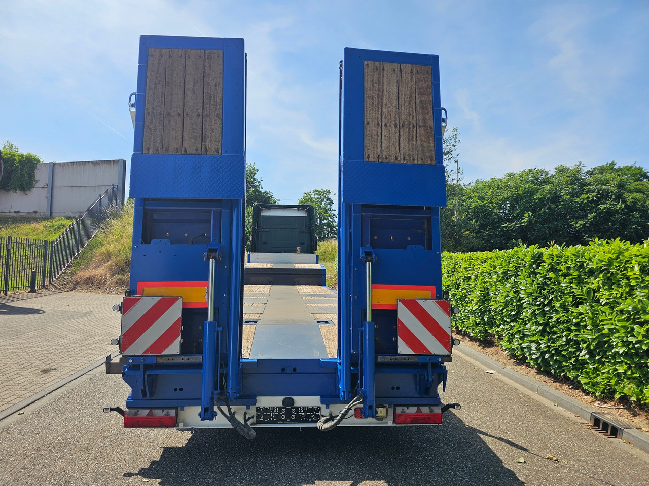 Dieplader oplegger Kässbohrer LB3E With Hydraulic Flip Ramps