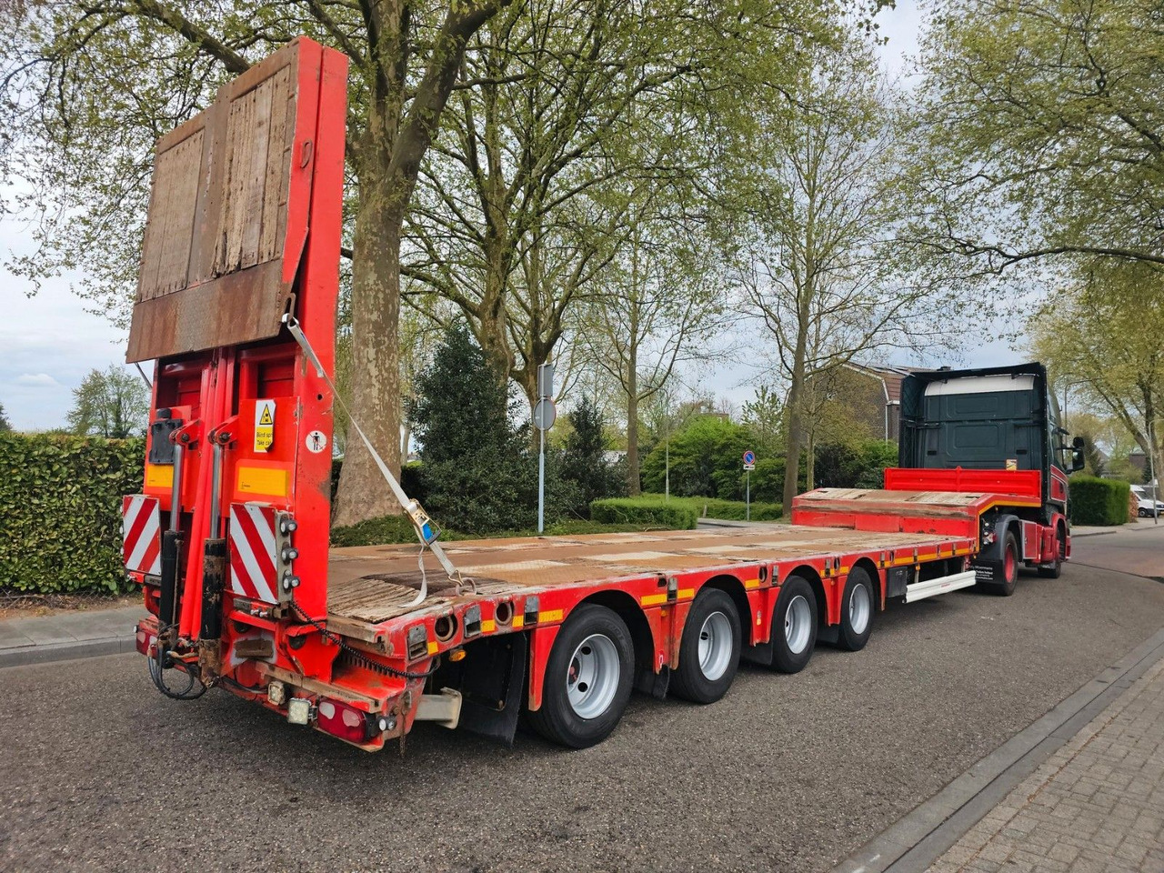 Dieplader oplegger Kässbohrer LB4E Semie Tieflader Mit Rampen