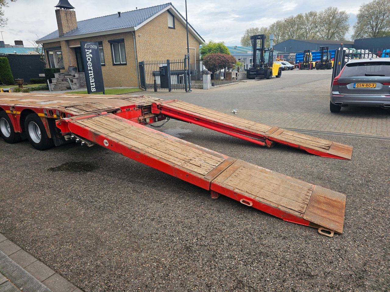 Dieplader oplegger Kässbohrer LB4E Semie Tieflader Mit Rampen