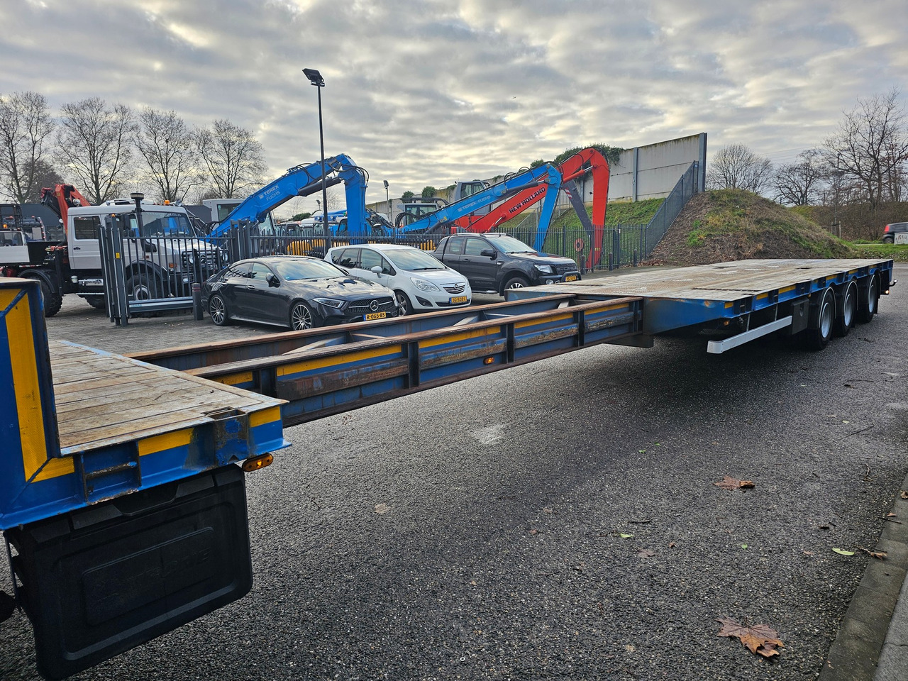 Dieplader oplegger LAG O-3-40 UF Semie lowloader