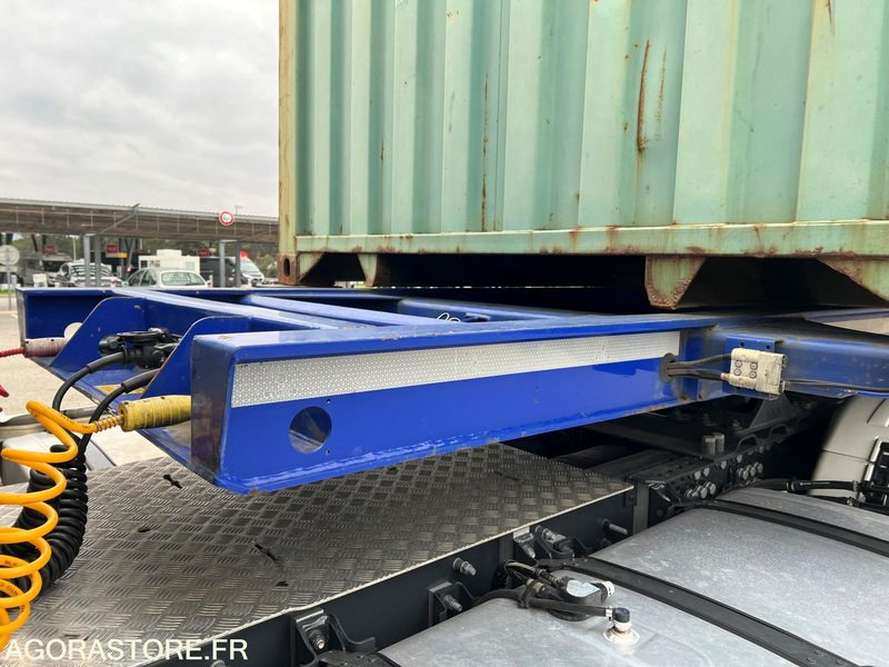 Oplegger FRUEHAUF - PORTE CONTAINER - 2021