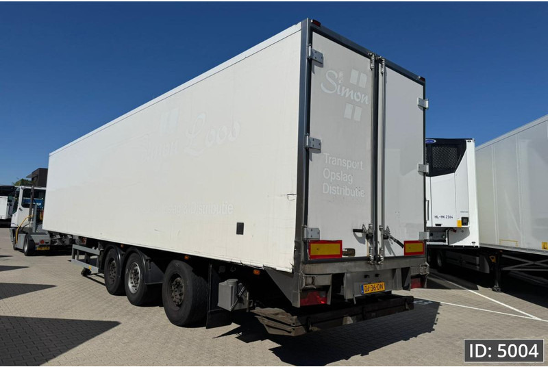 Gesloten oplegger HTF HZO 39 / Disk brakes