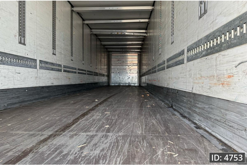 Gesloten oplegger Schmitz Cargobull SCB/S3B / Disk brakes / Double stock