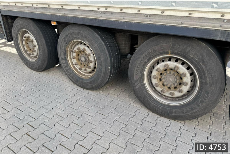 Gesloten oplegger Schmitz Cargobull SCB/S3B / Disk brakes / Double stock
