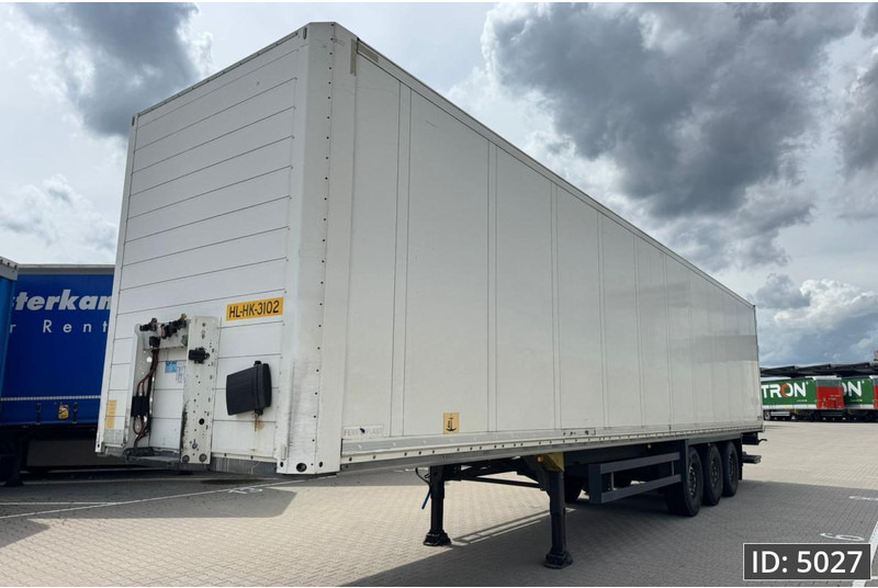 Gesloten oplegger Schmitz Cargobull SCB/S3B / Disk brakes / Double stock / Taillift