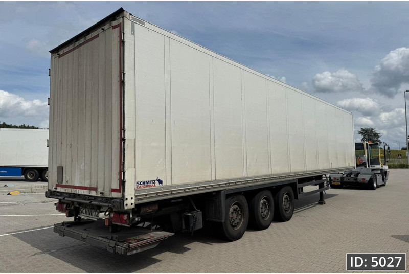 Gesloten oplegger Schmitz Cargobull SCB/S3B / Disk brakes / Double stock / Taillift