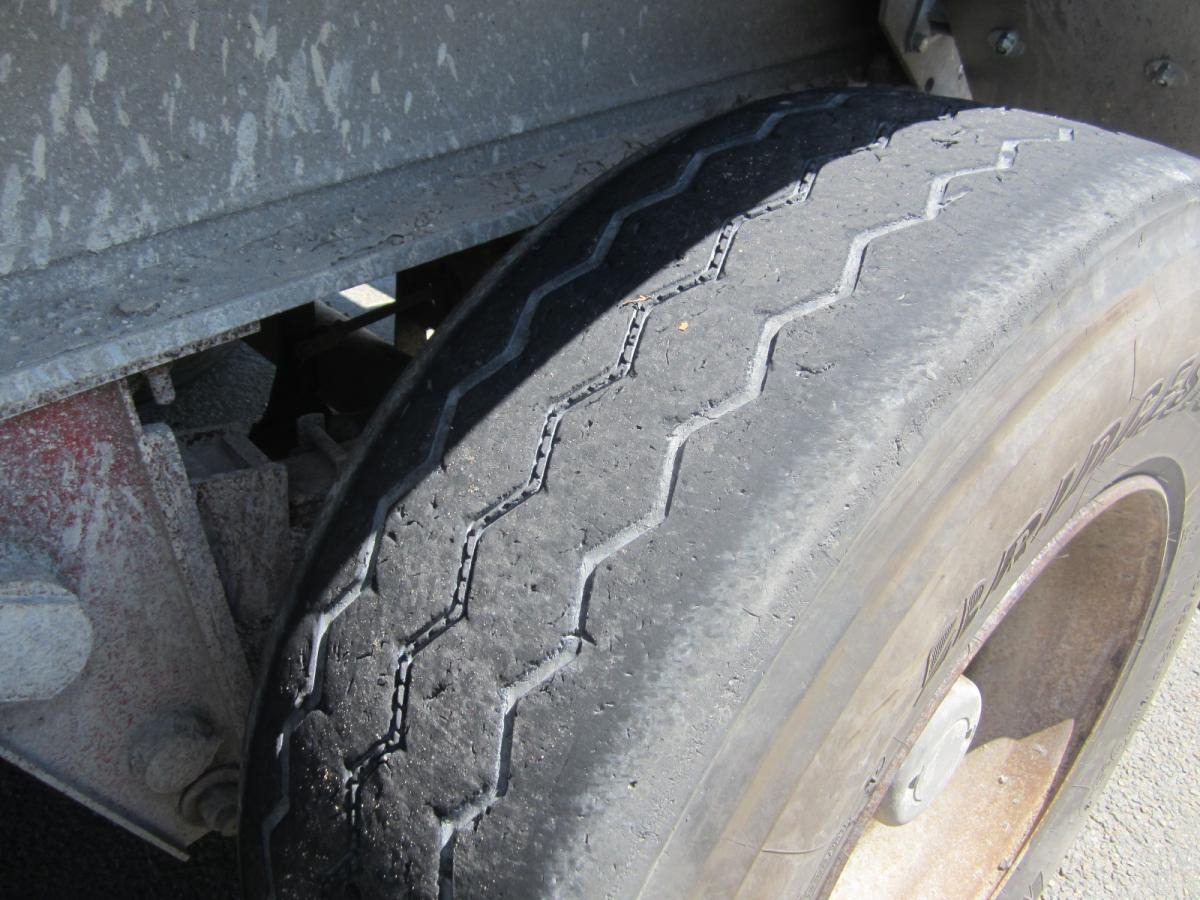 Kipper oplegger Benalu