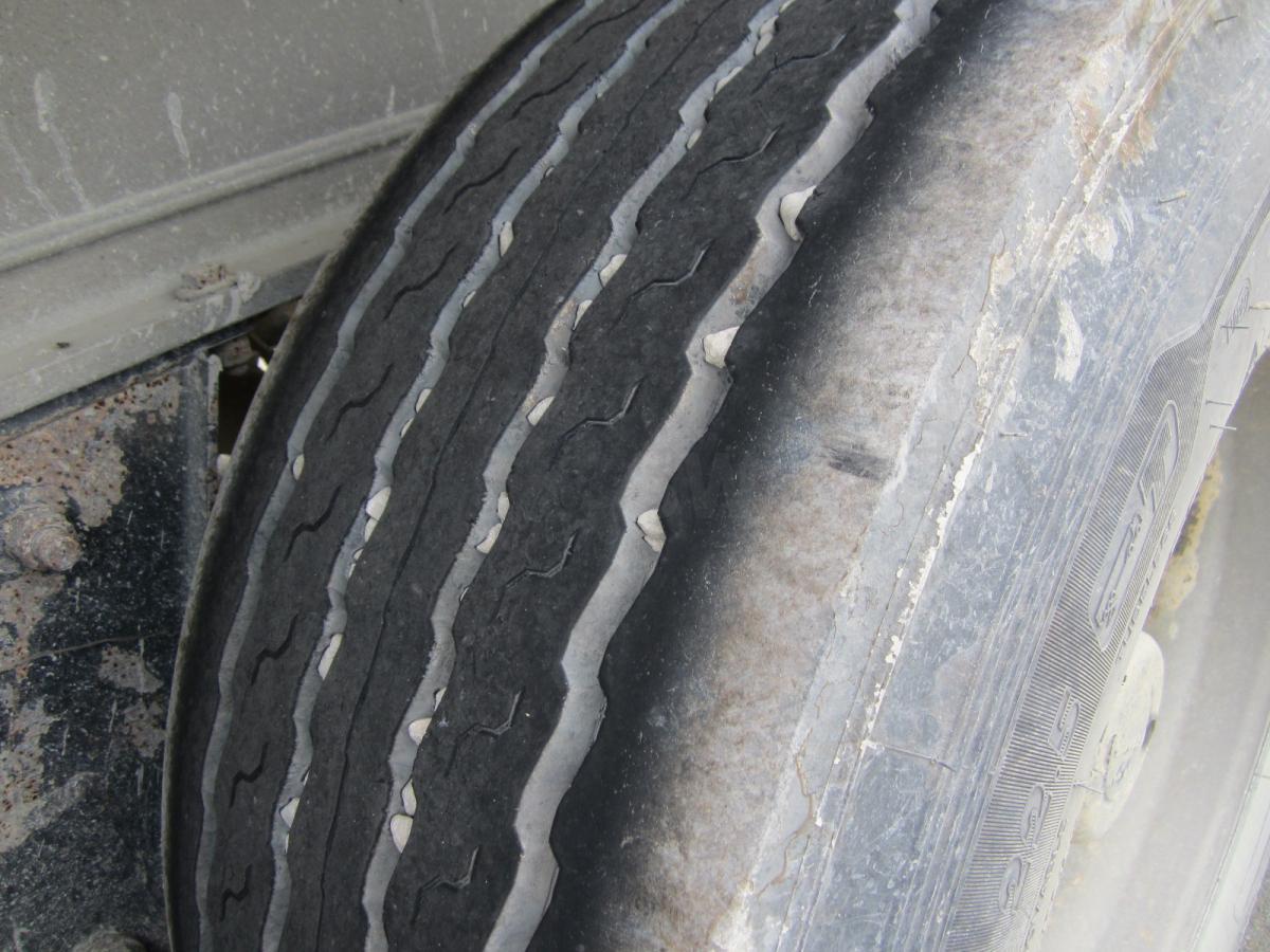 Kipper oplegger Benalu