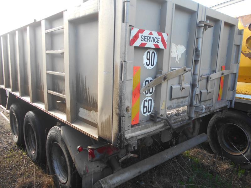 Kipper oplegger Benalu