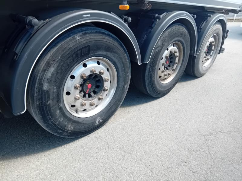 Kipper oplegger Benalu