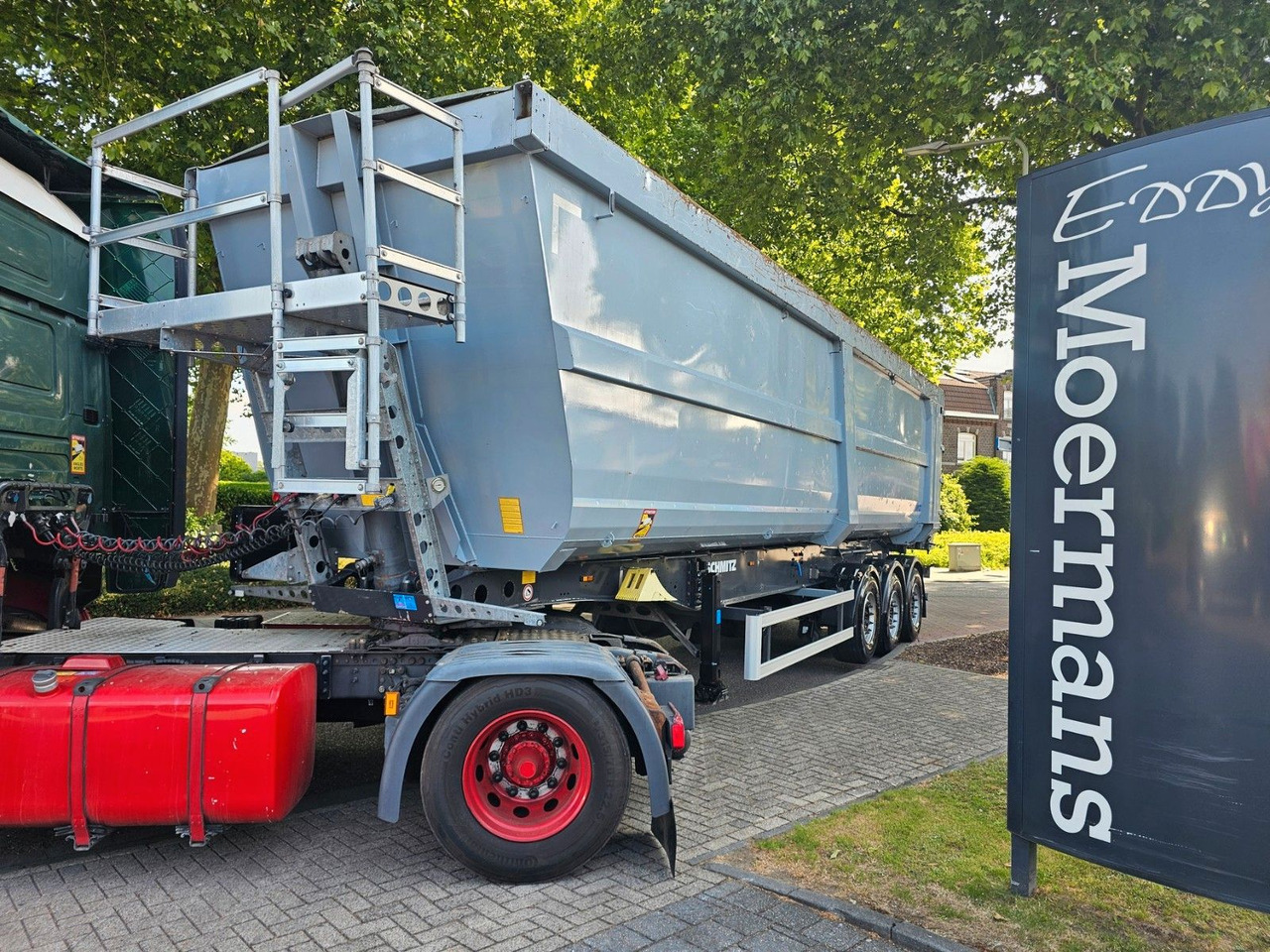 Kipper oplegger Schmitz Cargobull SGF*S3 Hardox Mude 55 m3