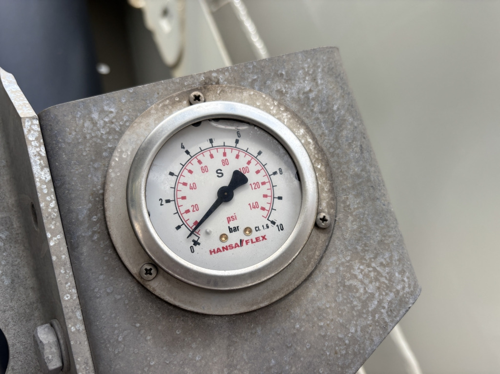 Kipper oplegger Schmitz SCB S3D / Stahl-Halbschalenmulde