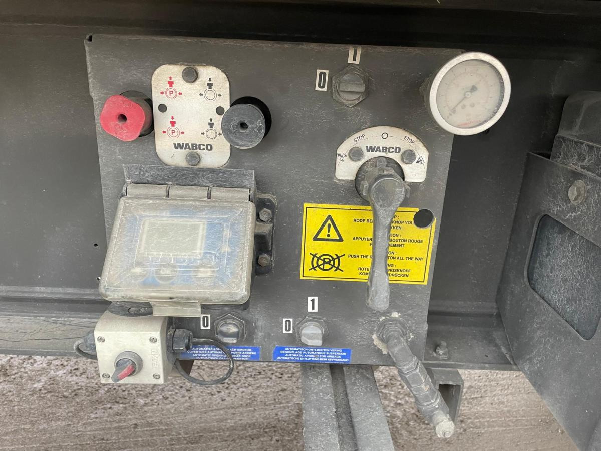 Kipper oplegger Stas