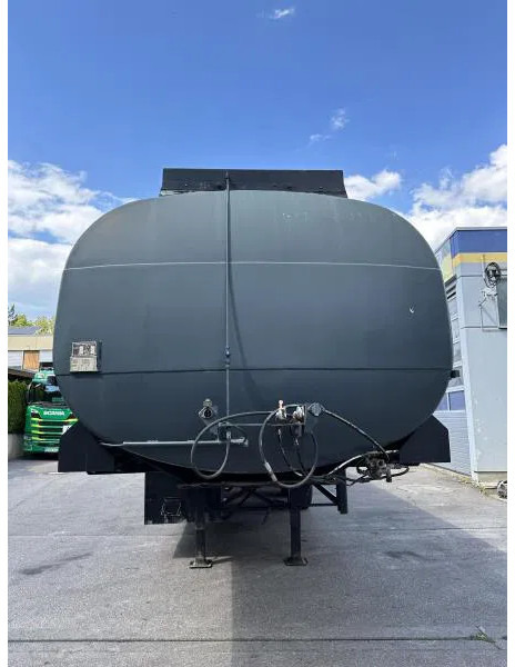 Oplegger LAG GSA-22 Gülleauflieger 37 m³ 6 Kammer TÜV NEU! GSA-22 Gülleauflieger 37 m³ 6 Kammer TÜV NEU!
