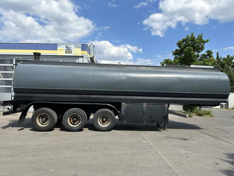 Oplegger LAG GSA-22 Gülleauflieger 37 m³ 6 Kammer TÜV NEU! GSA-22 Gülleauflieger 37 m³ 6 Kammer TÜV NEU!