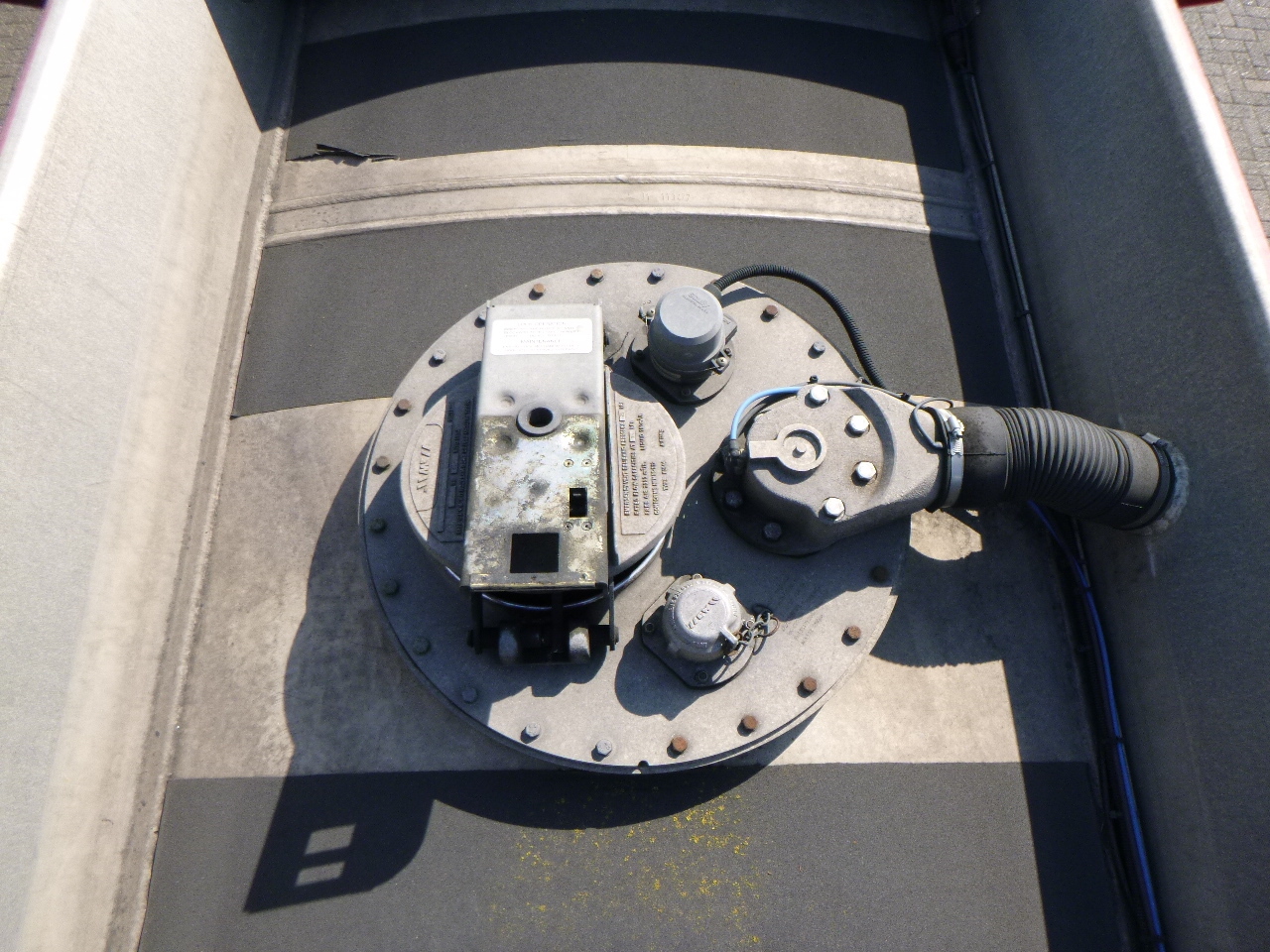 Tankoplegger voor het vervoer van brandstoffen Lakeland Tankers Fuel tank alu 42.8 m3 / 6 comp + pump: afbeelding 11