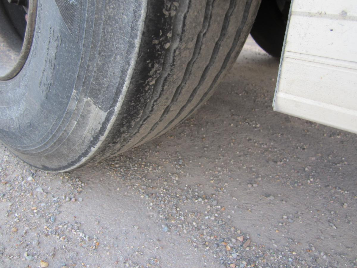 Schuifzeiloplegger Lecitrailer