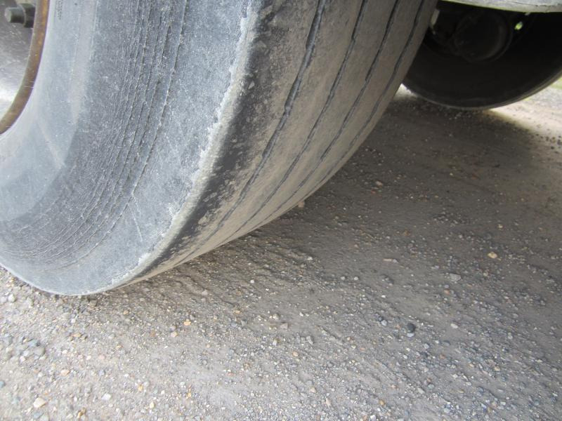 Schuifzeiloplegger Lecitrailer