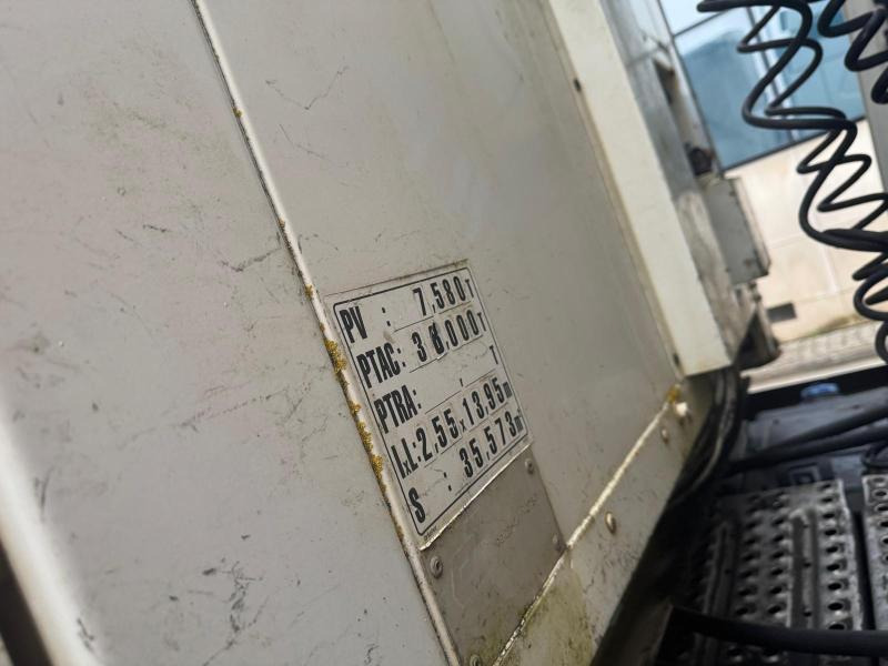 Schuifzeiloplegger Trailor