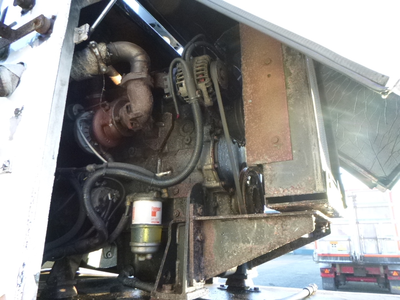 Tankoplegger voor het vervoer van meel Spitzer Powder tank alu 37 m3 + engine/compressor: afbeelding 17