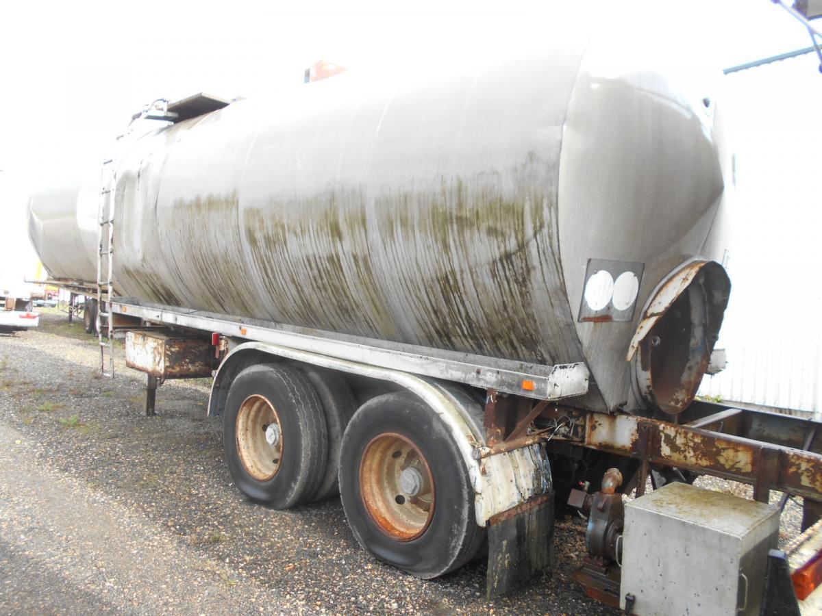 Tankoplegger Fruehauf