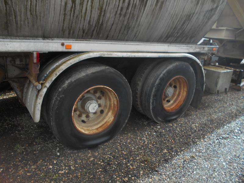 Tankoplegger Fruehauf