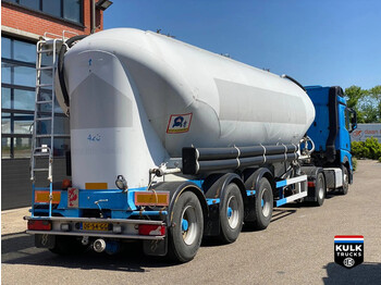 SPITZER BPSF 50 3x SAF 10.000KG / 41 M3 3 compartiment / SF 41 PFAL / 45.000 KG / CEMENT SILO BULK TANK / steer axle - tankoplegger