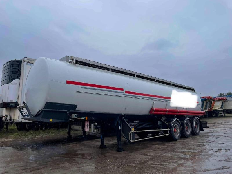 Tankoplegger Trailor