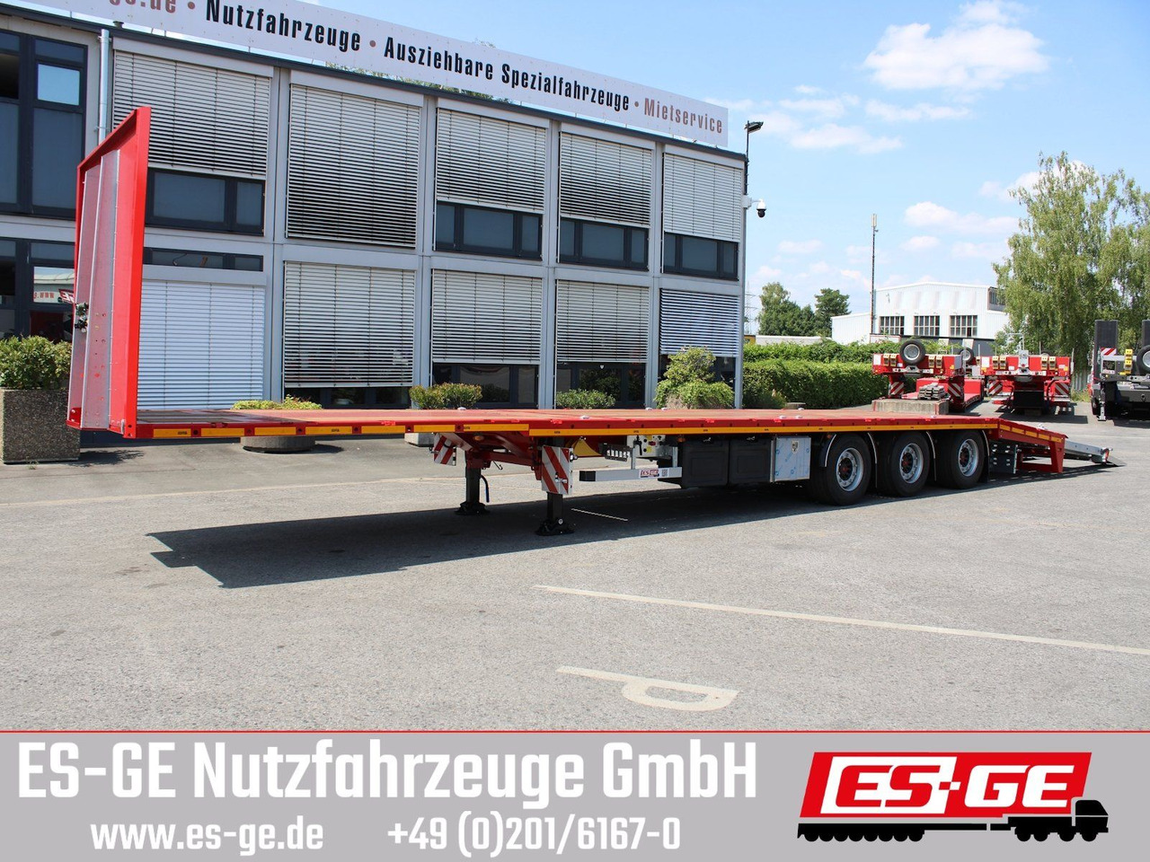 Vlakke/ Open oplegger ES-GE 3-Achs Megatrailer, hydr. Heckabsenkung