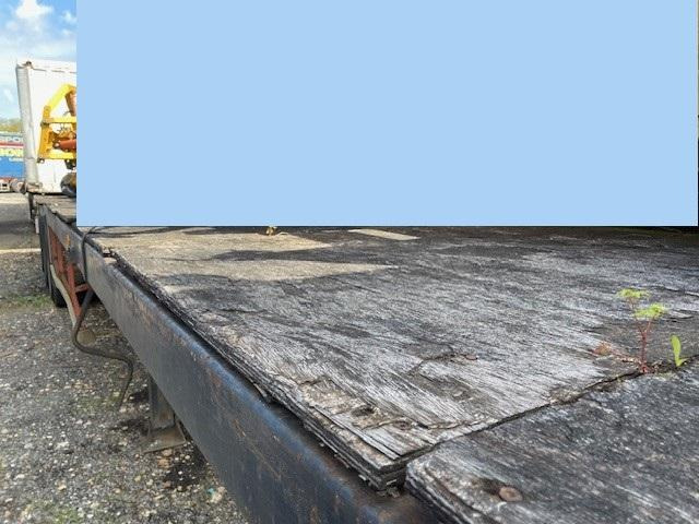 Vlakke/ Open oplegger Fruehauf