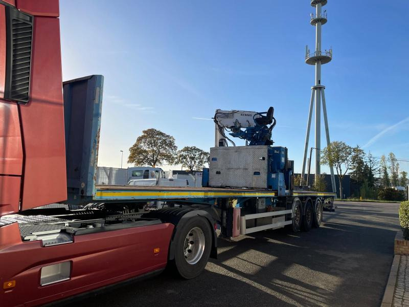 Vlakke/ Open oplegger Fruehauf