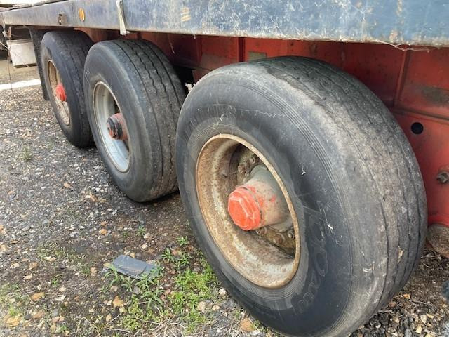 Vlakke/ Open oplegger Fruehauf