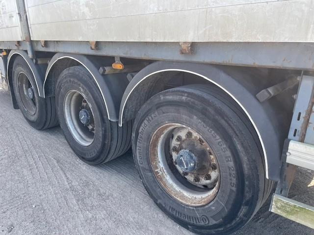 Vlakke/ Open oplegger GT TRAILERS