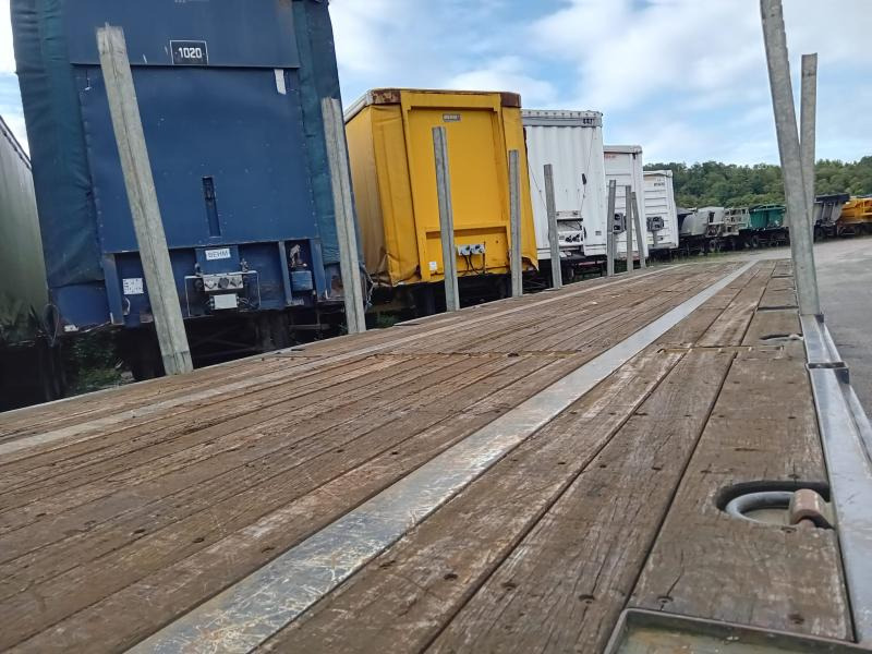 Vlakke/ Open oplegger Kässbohrer