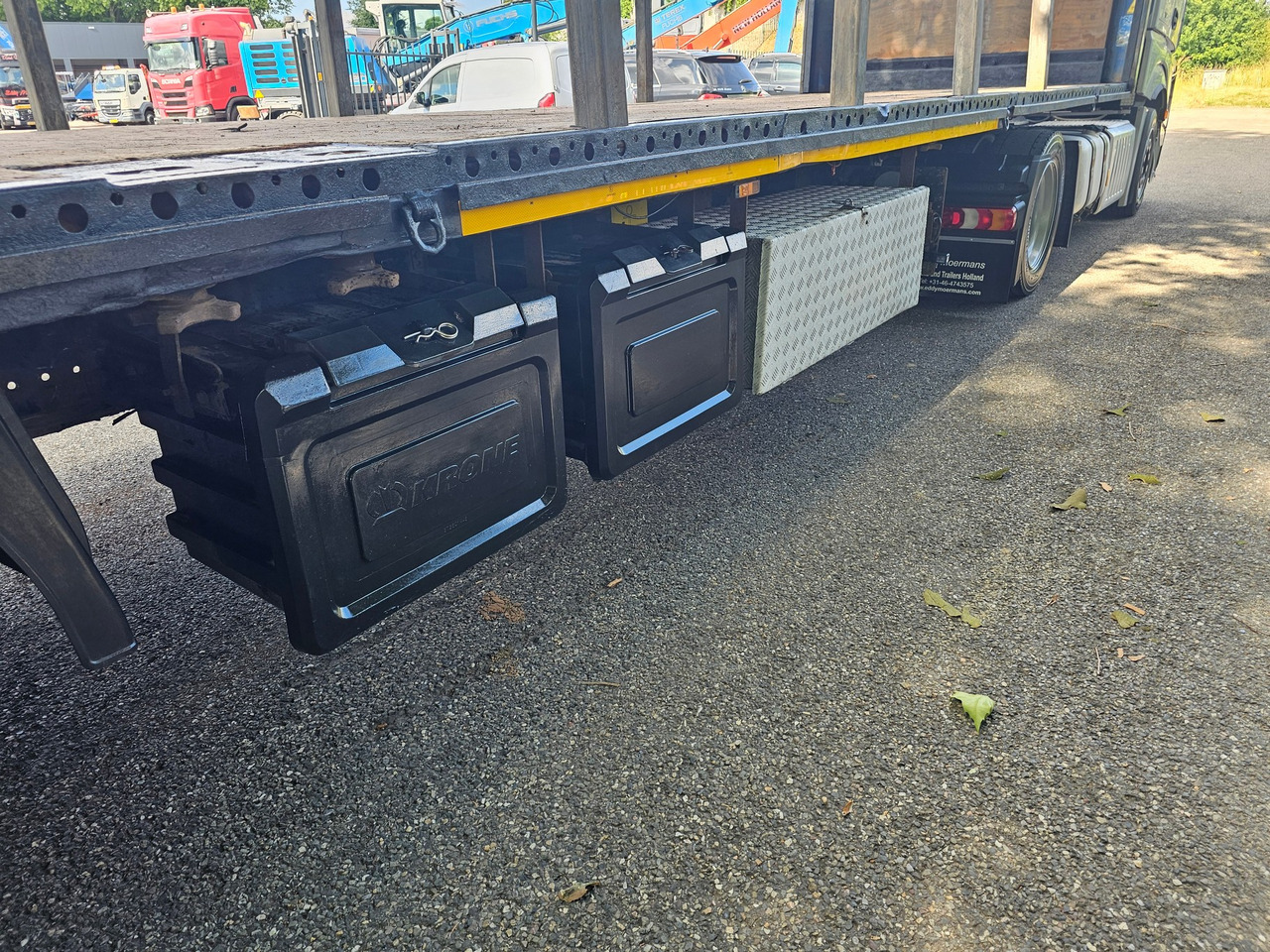 Vlakke/ Open oplegger Krone SD Mega With Twistlocks