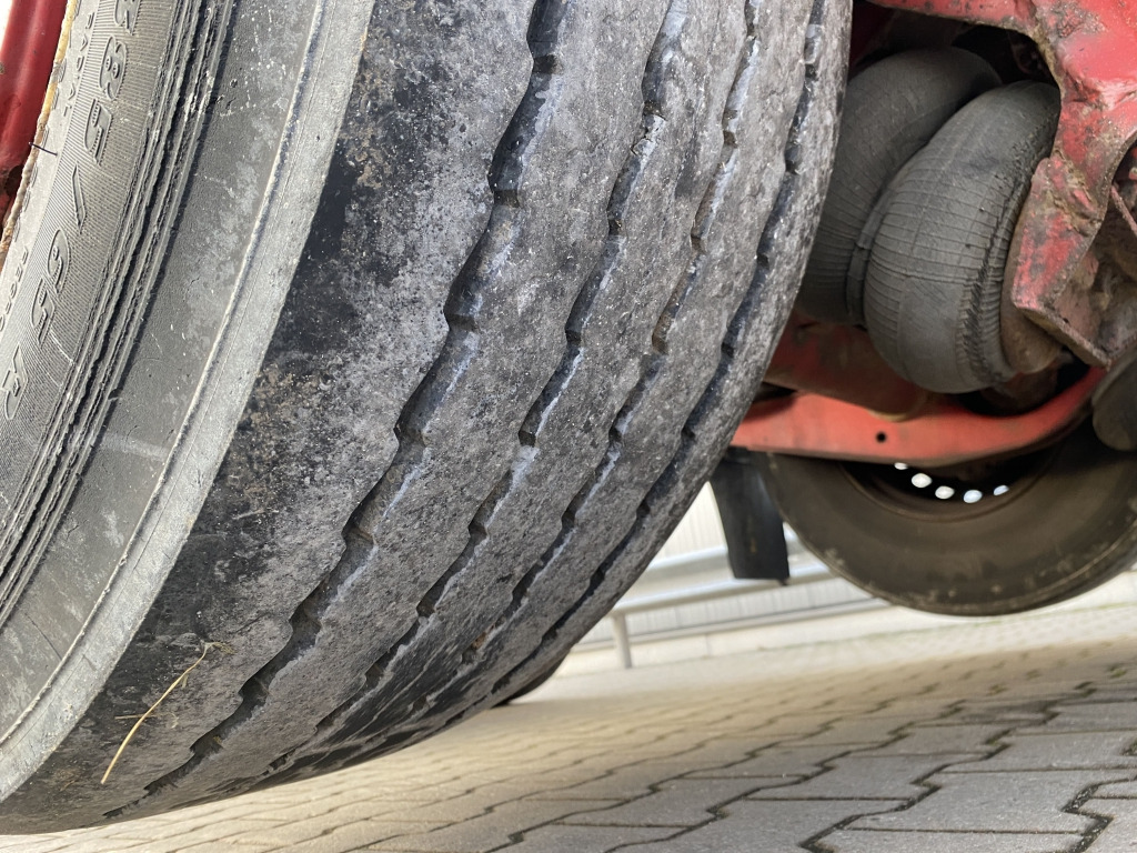 Vlakke/ Open oplegger Schwarzmüller Kennis 16.000 Rollkran