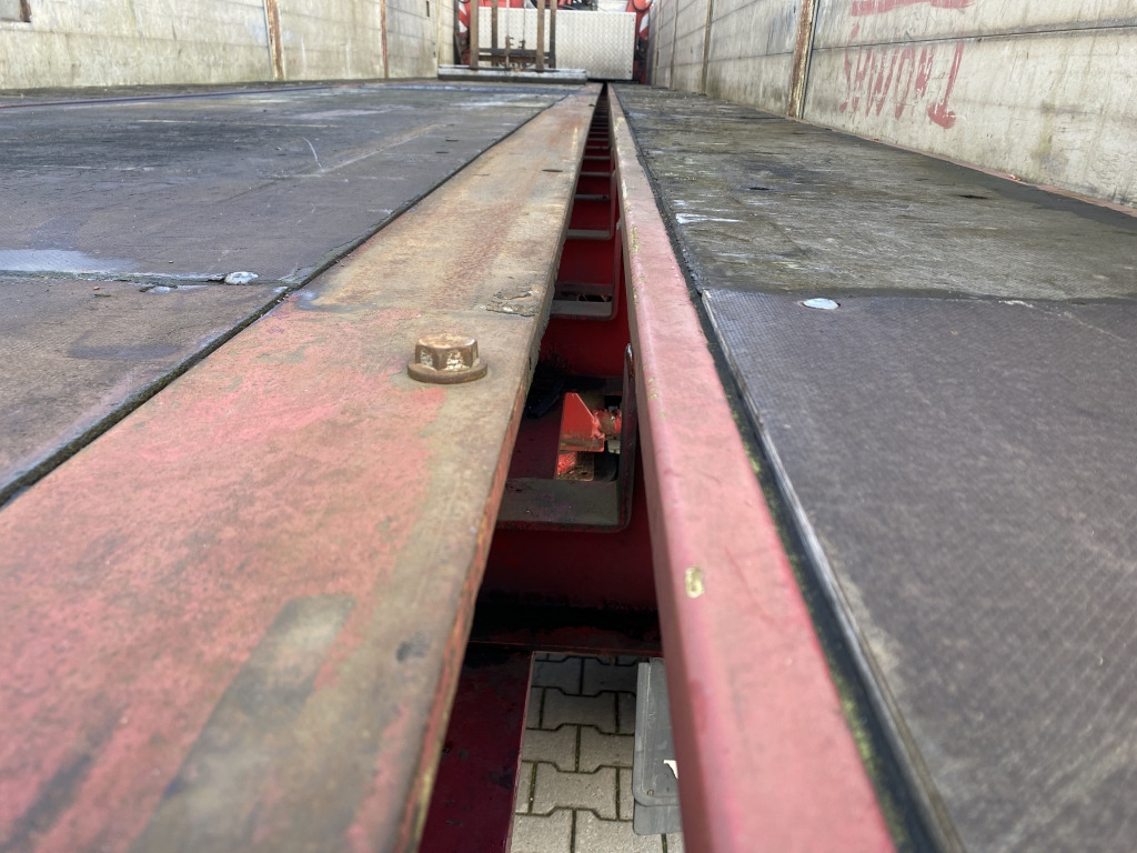 Vlakke/ Open oplegger Schwarzmüller Kennis 16.000 Rollkran