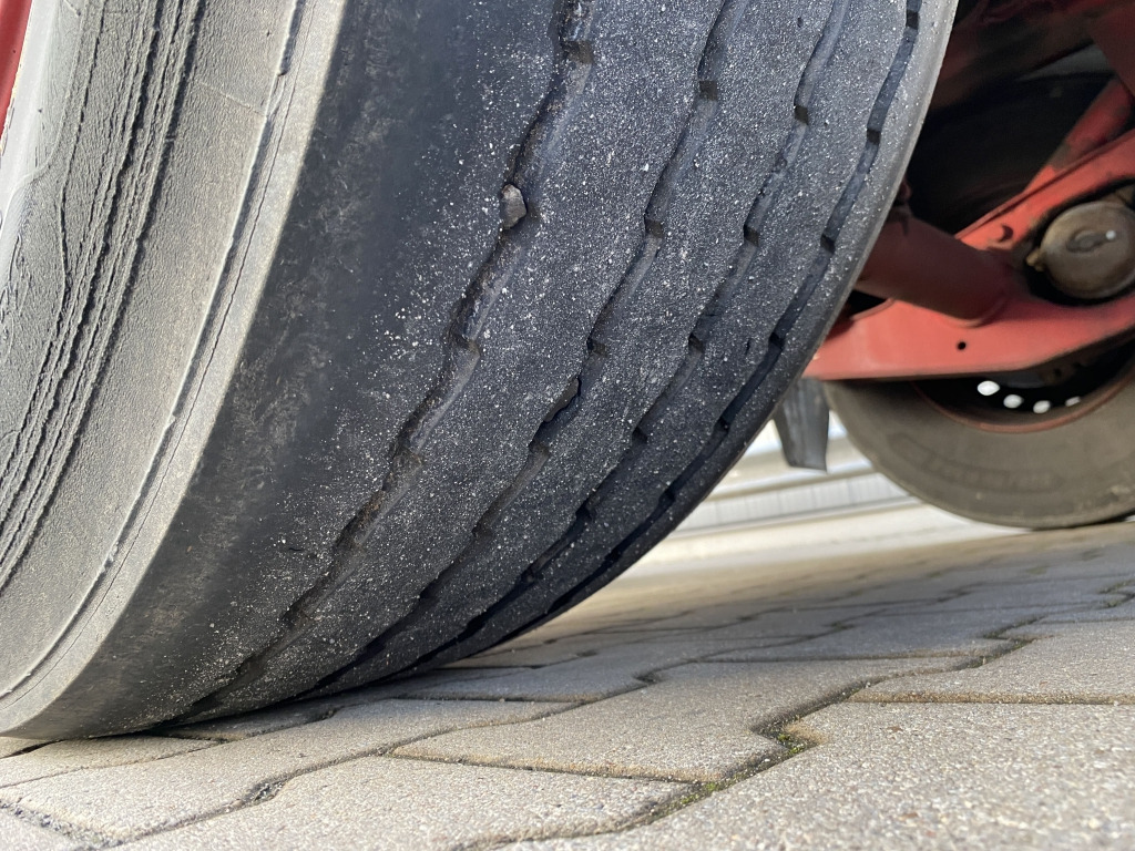 Vlakke/ Open oplegger Schwarzmüller Kennis 16.000 Rollkran