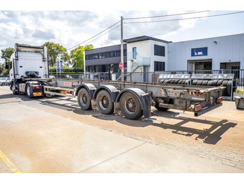 Containertransporter/ Wissellaadbak oplegger FRUEHAUF