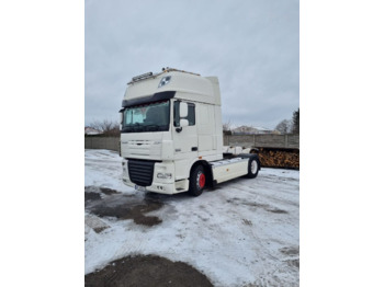 Trekker DAF XF 105 460