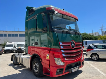 Trekker MERCEDES-BENZ Actros 1840