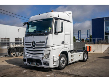 Trekker MERCEDES-BENZ Actros 1848